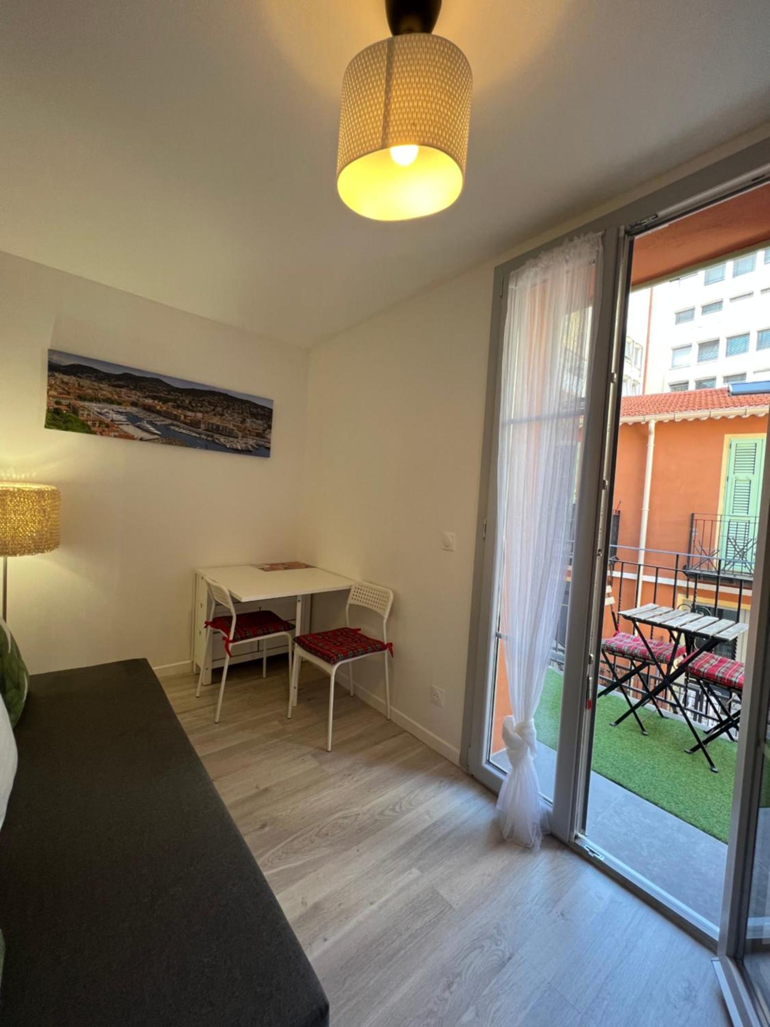La Cour Du Centre Nice Verde Екстериор снимка
